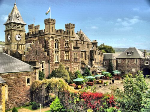 Castle Painting Aerial01.jpg
