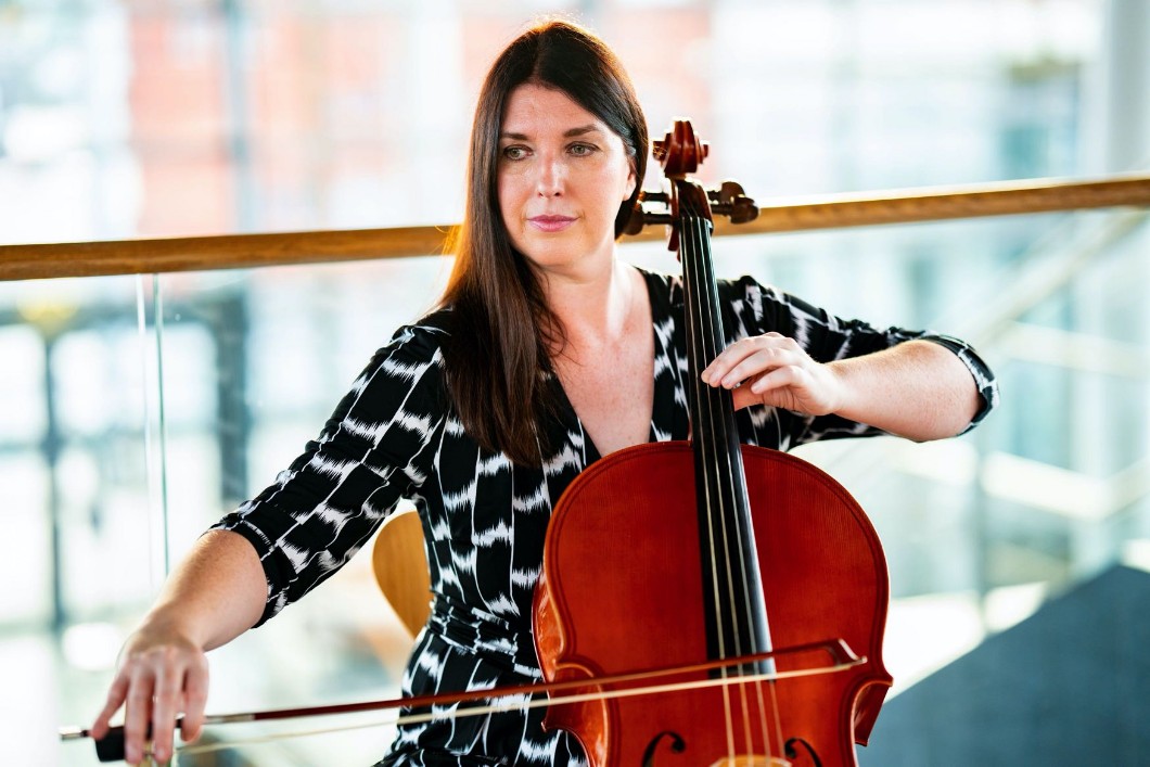 Cellist Nerys Clark Weddings