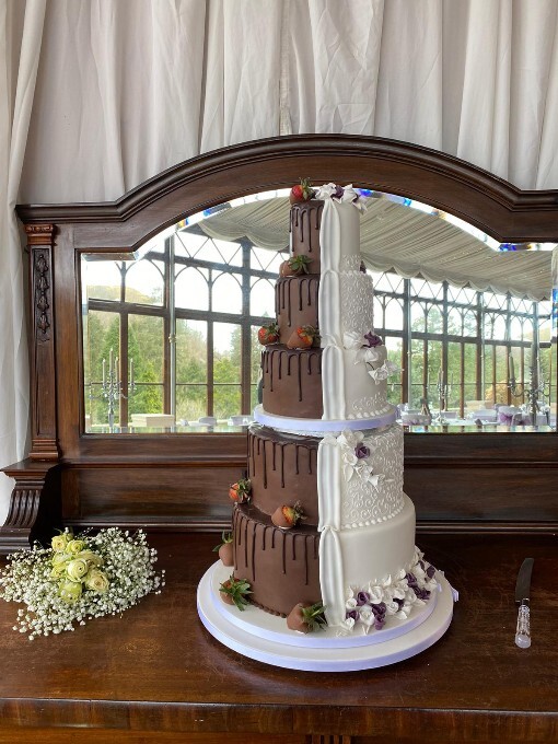 Craig y Nos Castle Wedding Cakes