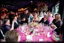 Table Magician to entertain guests at weddings Table Magician to entertain guests at weddings