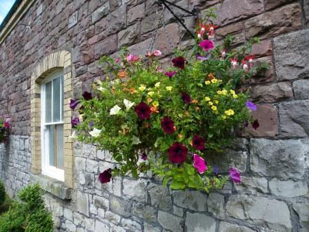 Wedding Venues South Wales - Craig y Nos Castle Theatre Hanging Basket