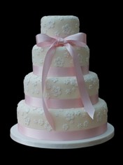 Rebecca Gilmore Innovative Wedding Cake Design